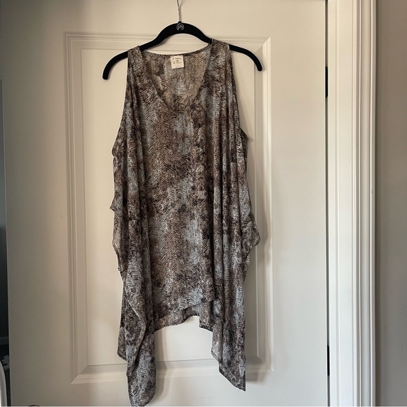*boutique* By Together printed top size S - Picture 1 of 5